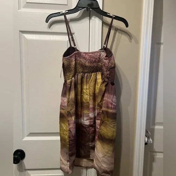 ⭐️NEW WITH TAGS⭐️ women’s spaghetti strap dress size M - Picture 6 of 7